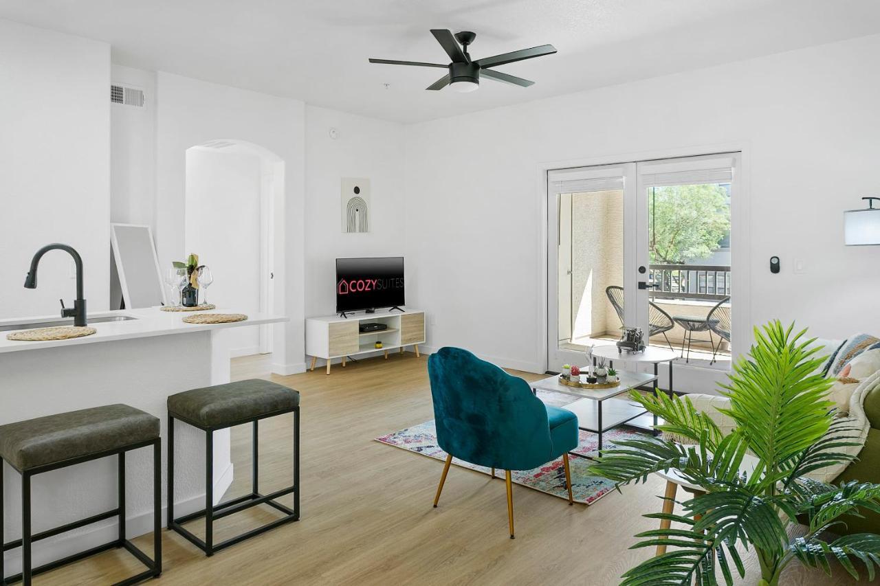 Cozysuites Glendale By The Stadium With Pool 03 Bagian luar foto